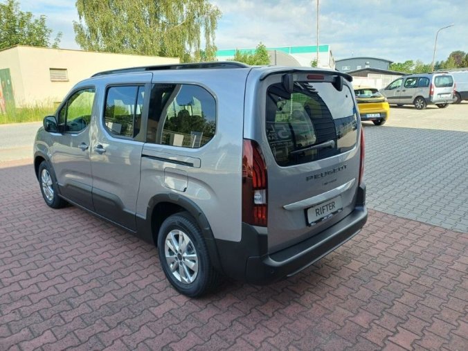 Peugeot Rifter, Peugeot Rifter Long Allure 1.5 HDI 130k 7míst, barva stříbrná