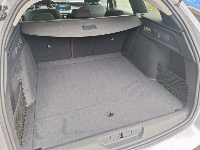 Peugeot 308, Peugeot 308 SW STYLE Hybrid 145 e-DCS6, barva šedá
