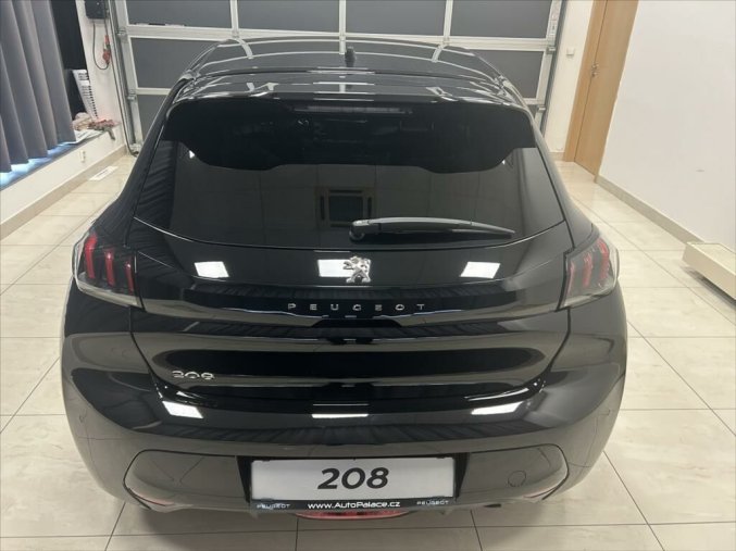 Peugeot 208, Peugeot 208 ALLURE 100k EAT8, barva černá
