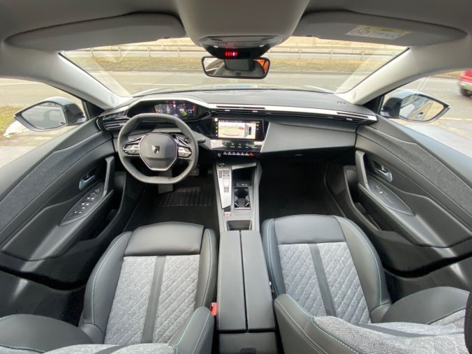 Peugeot 408, Peugeot 408 ALLURE PACK PureTech 130 EAT8 - 9177, barva šedá