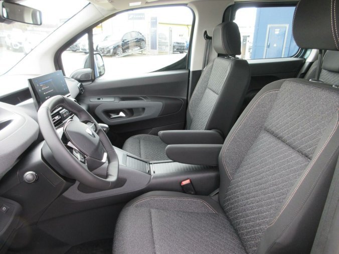 Peugeot Rifter, Peugeot Rifter LongAllure BlueHDi 130S&S MAN6, barva modrá