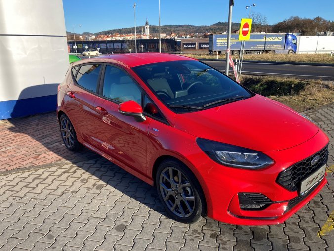 Ford Fiesta, ST-Line, 5dveřová, 1,0 EcoBoost Hybrid (mHEV) 92 kW/125 k, 6st. manuální, barva červená