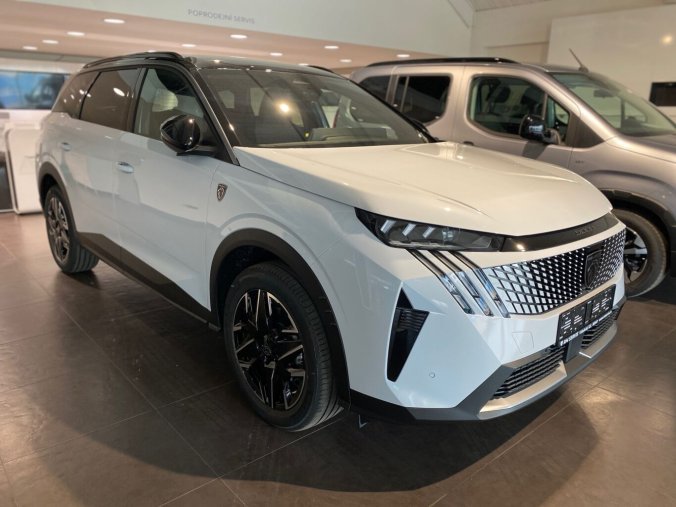 Peugeot 5008, Peugeot 5008 GT Hybrid 145 e-DCS6 - PACK VISON 360 - 7091, barva modrá