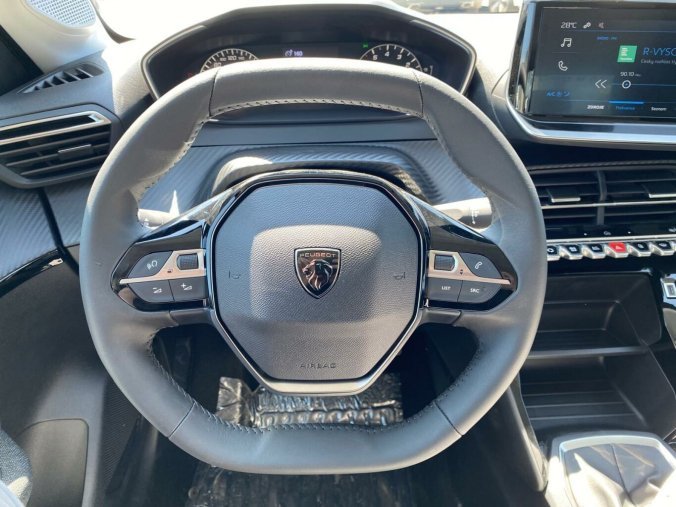 Peugeot 208, Peugeot 208 STYLE PureTech 100 S&S MAN6, barva žlutá