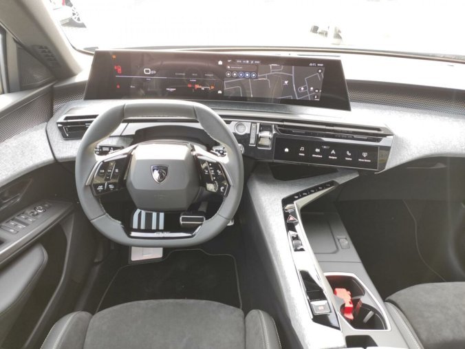 Peugeot 3008, Peugeot 3008 GT 145k AUT HYBRID ALCANTARA, barva šedá
