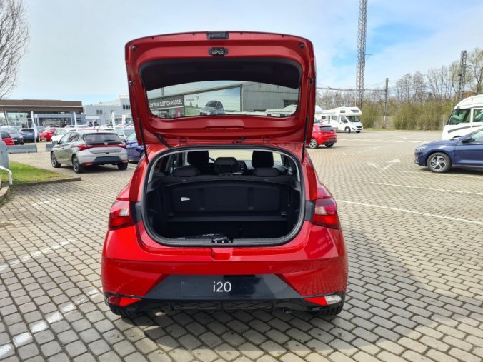 Hyundai i20, 1,0 T-GDI 74 kW 6st. manuální, barva červená