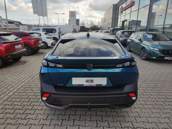 Peugeot 408, Peugeot 408 ALLURE Hybrid 136 e-DCS6, barva modrá