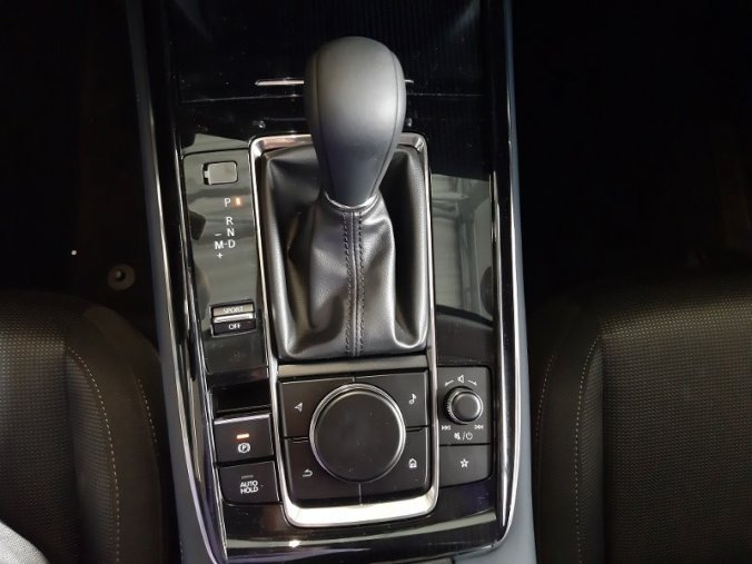 Mazda CX-30, 2,0i Skyactiv G122/90kW, barva černá