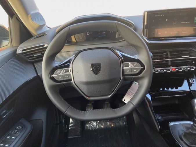 Peugeot 208, Peugeot 208 ALLURE PureTech 100 S&S MAN6, barva červená