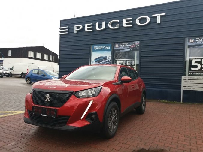 Peugeot 2008, ACTIVE PACK 1.2 PureTech 130k, barva červená