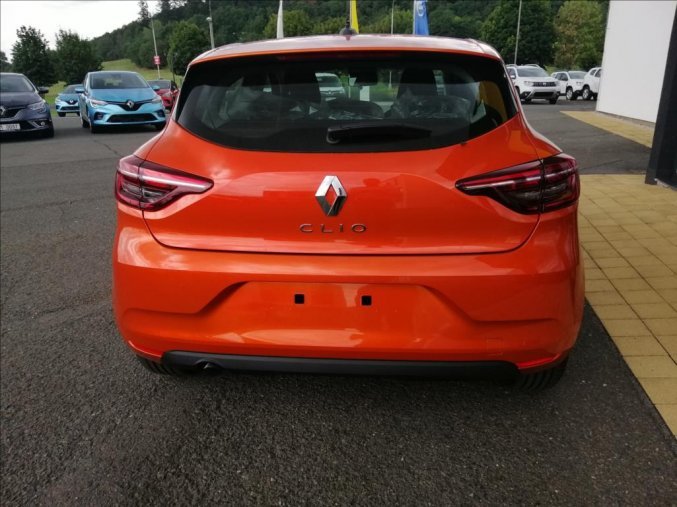 Renault Clio, 1,6   E-TECH 140 INTENS, barva oranžová
