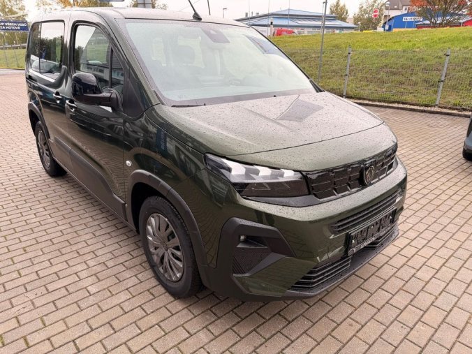 Peugeot Rifter, Peugeot Rifter ALLURE PureTech 110k MAN6, barva zelená