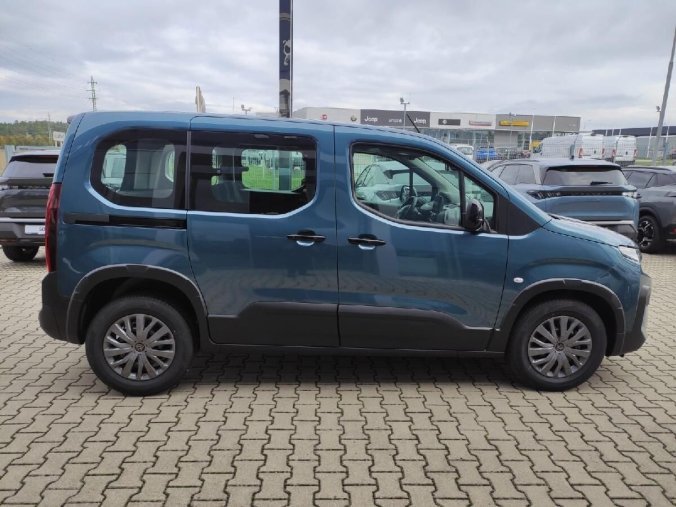 Peugeot Rifter, Peugeot Rifter ALLURE 1.2i 110k MAN6 BENZIN, barva modrá