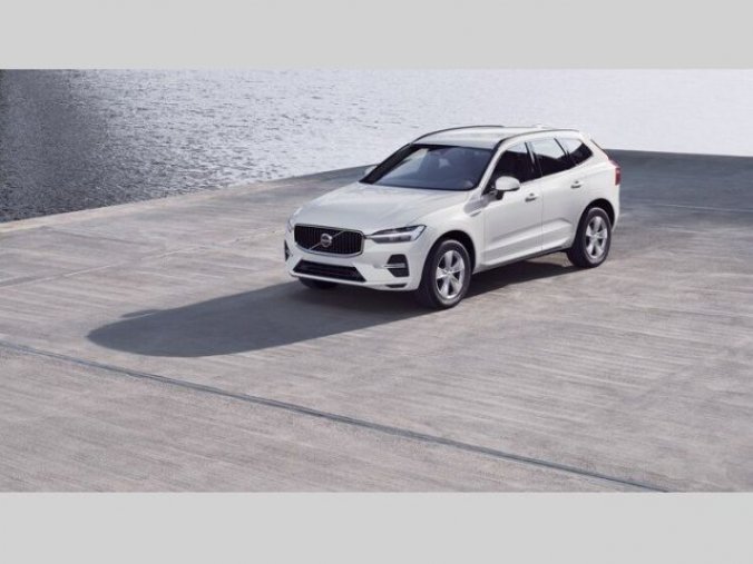 Volvo XC60, B4 2.0L 197+14 HP AT8 AWD CORE, barva šedá