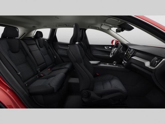 Volvo XC60, B4 2.0L 197+14 HP AT8 FWD CORE, barva červená
