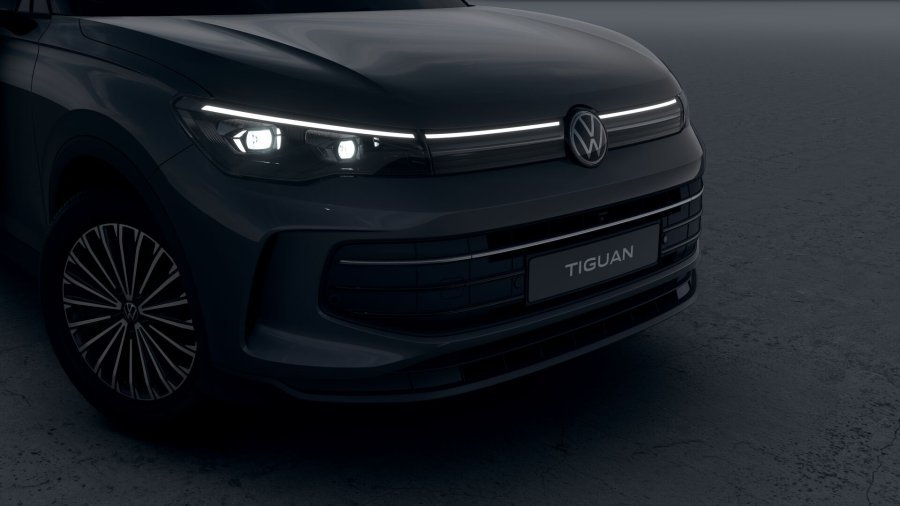 Volkswagen Tiguan, Tiguan People 1,5 eTSI 110 kW mHEV, barva šedá