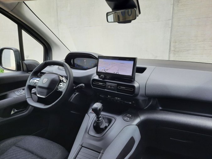 Peugeot Rifter, Peugeot Rifter LONG ALLURE BlueHDi 130 MAN6, barva modrá