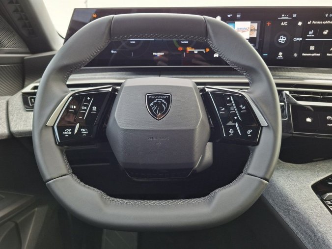 Peugeot 3008, Peugeot 3008 ALLURE Hybrid 145 e-DCS6, barva modrá