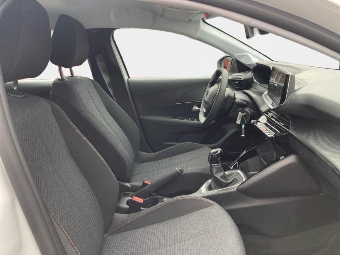 Peugeot 208, Peugeot 208 STYLE PureTech 100 S&S MAN6, barva bílá