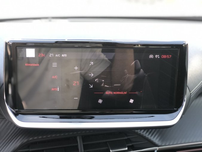 Peugeot 2008, Peugeot 2008 GT PureTech 130 S&S EAT8, barva šedá