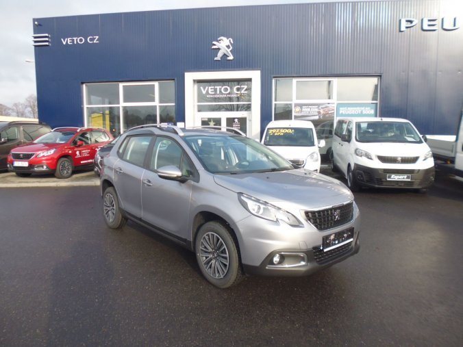 Peugeot 2008, ACTIVE 1,2 PureTech 110k + parkovací asistent, barva červená