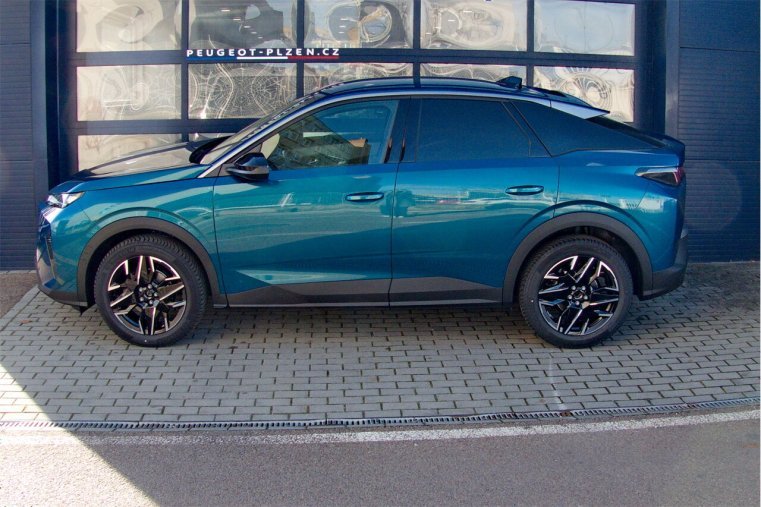 Peugeot 3008, Peugeot 3008 BUSINESS Hybrid 145 e-DCS6, barva modrá