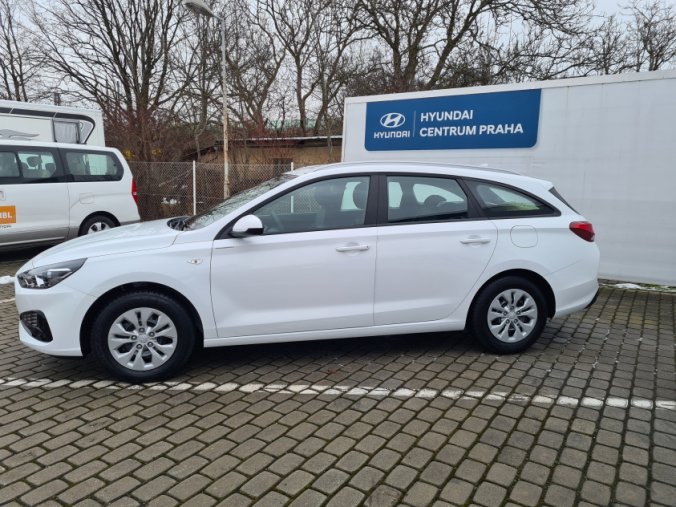 Hyundai i30, 1,0 T-GDI 88 kW, barva bílá