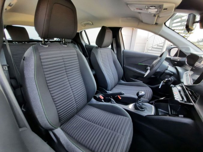Peugeot 208, Peugeot 208 STYLE PureTech 100 S&S MAN6, barva šedá