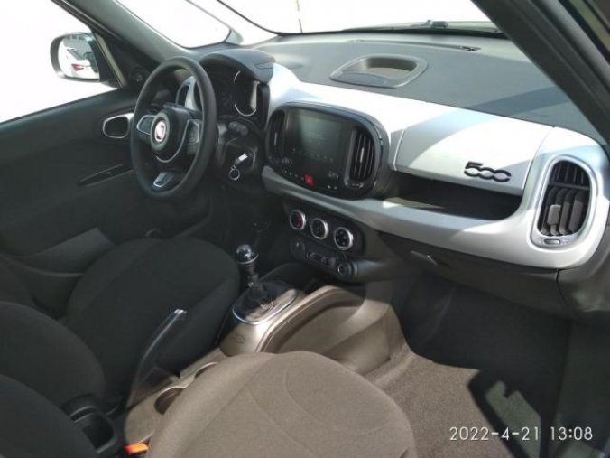 Fiat 500L, 1.4 16v 95k Connect, barva zelená