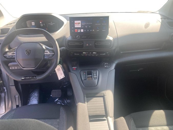 Peugeot Rifter, Peugeot Rifter GT BlueHDi 130 S&S EAT8, barva šedá