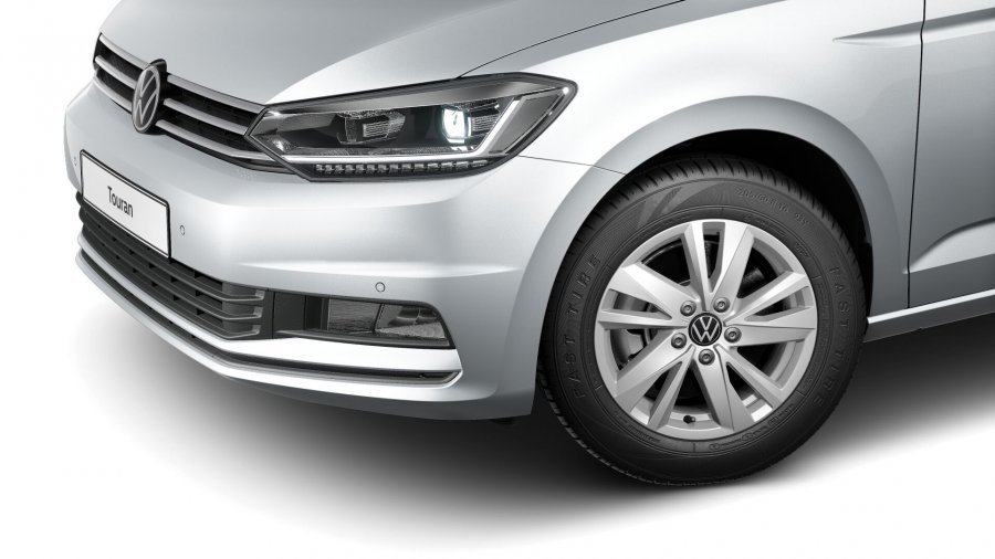 Volkswagen Touran, Touran ME 1,5 TSI EVO 7DSG, barva stříbrná