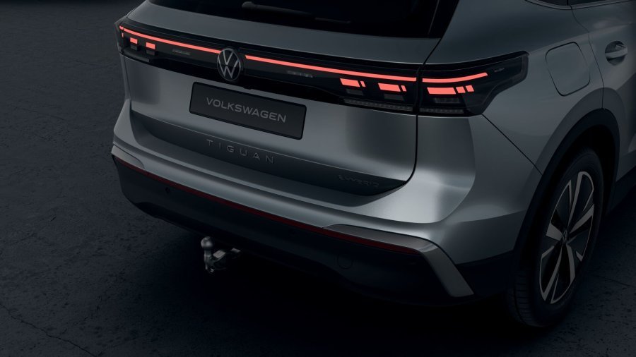 Volkswagen Tiguan, Tiguan Elegance 1,5 TSI 150 kW eHybrid, barva stříbrná