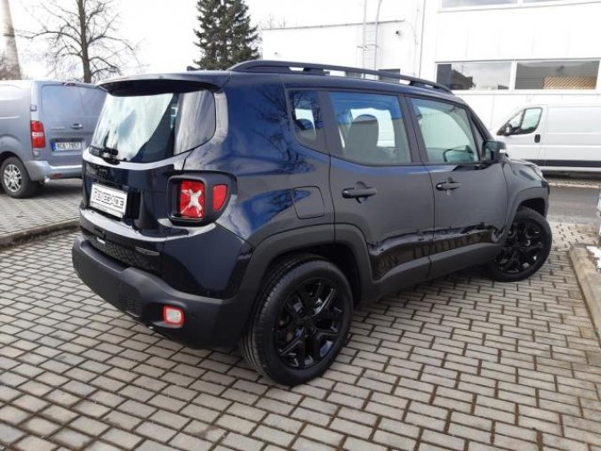 Jeep Renegade, 1,0 120 PS Night Eagle 4x2, barva černá