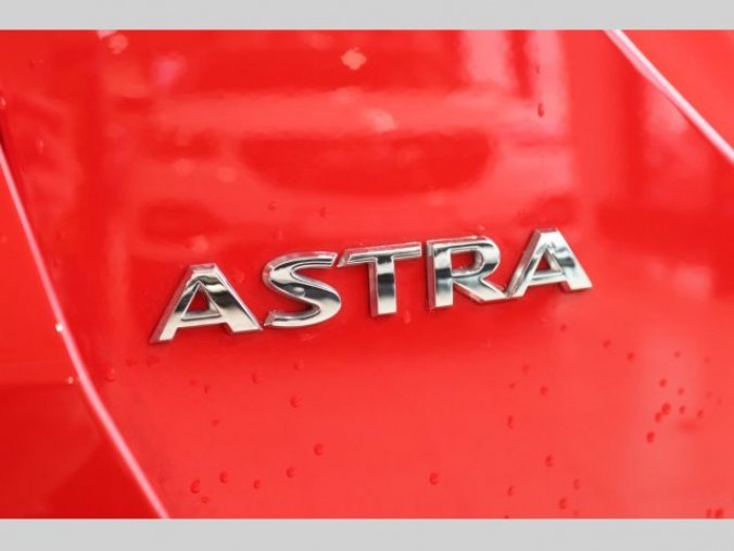 Opel Astra, ST Innovation 1.4T AT6, barva červená