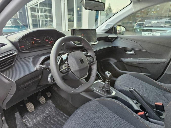 Peugeot 208, Peugeot 208 STYLE 1.2 PT 100K MAN6, barva bílá