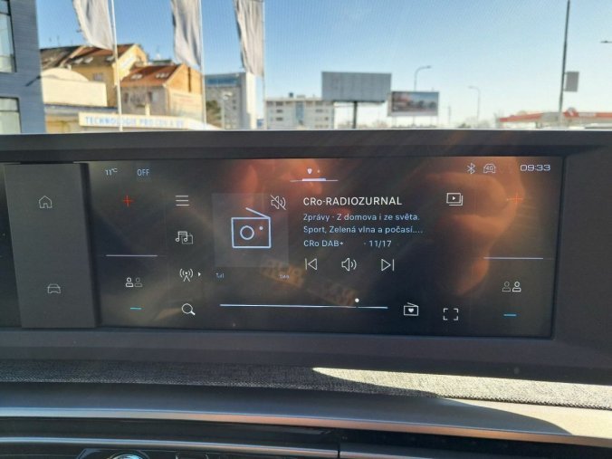 Peugeot 5008, Peugeot 5008 5008 ALLURE Hybrid 136 e-DCS6, barva modrá