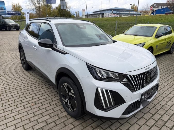 Peugeot 2008, Peugeot 2008 ALLURE PureTech 130k EAT8, barva bílá