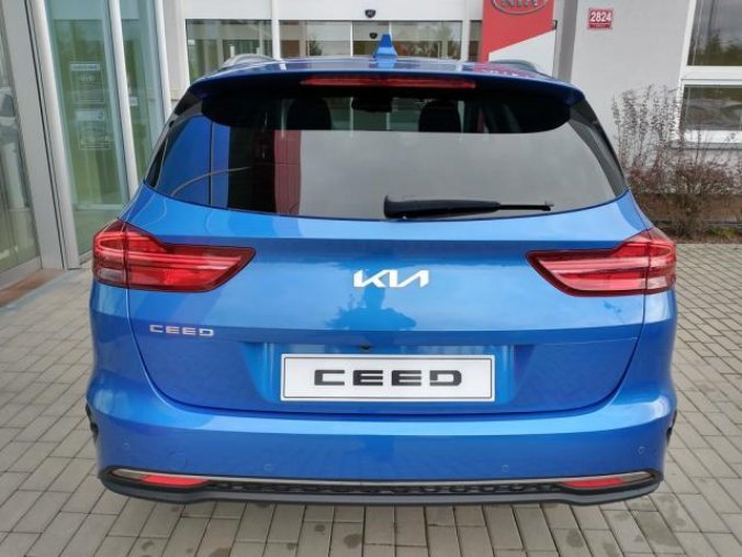 Kia Ceed, SW 1.5 T-GDi TOP ALU 17, barva modrá