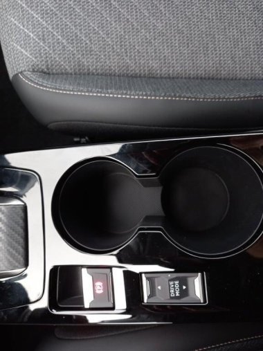 Peugeot 208, Peugeot 208 BUSINESS Hybrid 110 e-DCS6, barva zelená