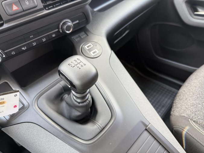 Peugeot Rifter, Peugeot Rifter ALLURE N1 1,5 BlueHDi S&S MAN6, barva neuvedeno