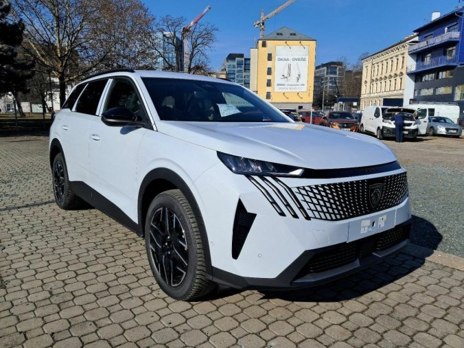 Peugeot 5008, Peugeot 5008 5008 ALLURE Hybrid 136 e-DCS6, barva bílá
