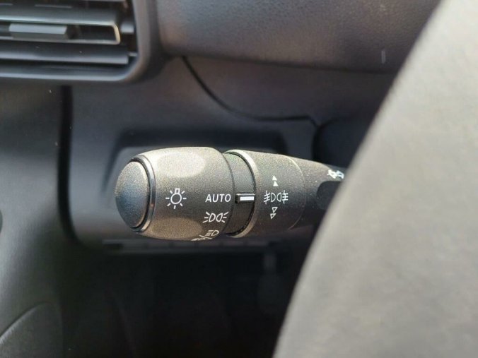 Peugeot Rifter, Peugeot Rifter LONG ACTIVE BlueHDi 100k, barva stříbrná