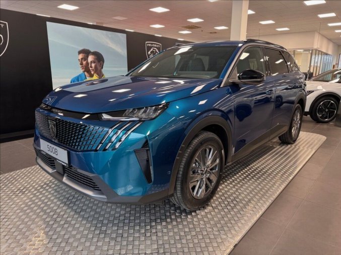 Peugeot 5008, Peugeot 5008 1,2 ALLURE Hybrid 145 e-DCS6, barva modrá