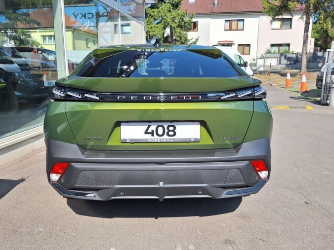 Peugeot 408, Peugeot 408 ALLURE Hybrid 145 e-DCS6, barva zelená