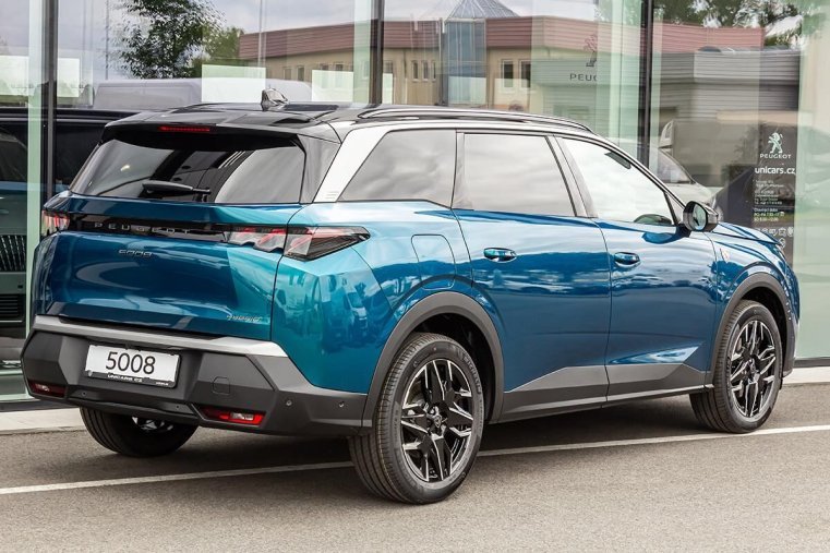 Peugeot 5008, Peugeot 5008 1,2 ALLURE Hybrid 145 e-DCS6, barva modrá