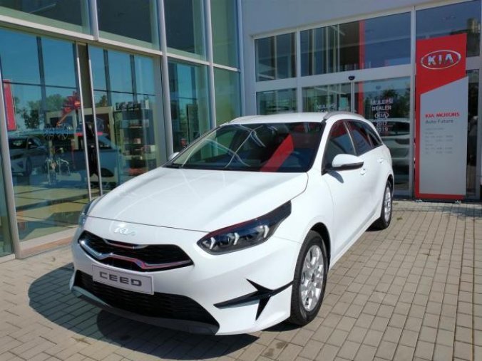 Kia Ceed, SW 1.5 T-GDi 7DCT TOP MY22, barva bílá
