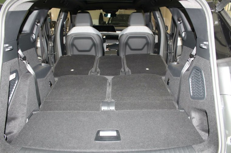 Peugeot 5008, Peugeot 5008 GT Plug-in HYBRID 195k e-DCS7, barva šedá