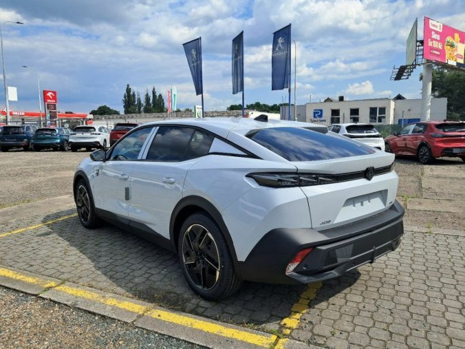Peugeot 408, Peugeot 408 408 GT Hybrid 145 e-DCS6, barva bílá
