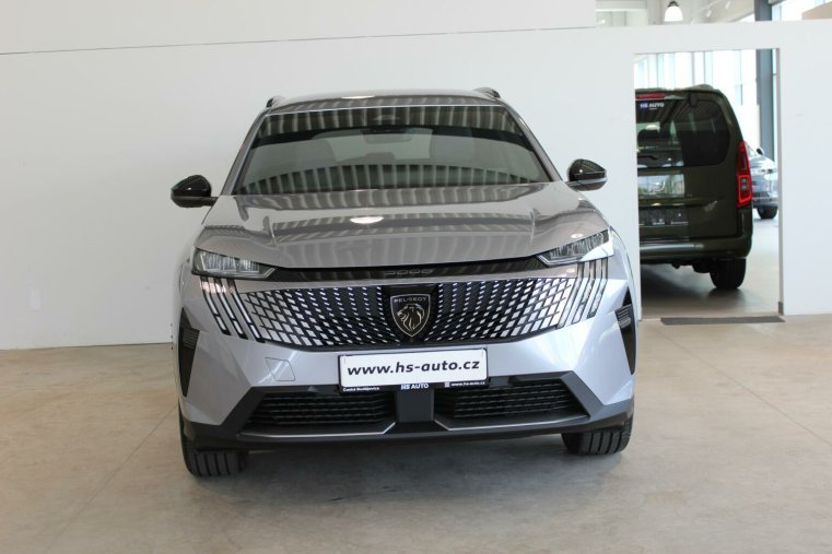 Peugeot 5008, Peugeot 5008 ALLURE Hybrid 136 e-DCS6, barva stříbrná