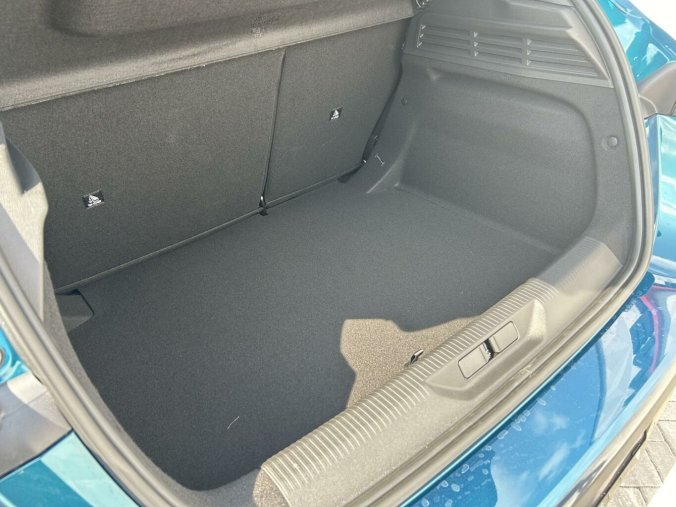 Peugeot 308, Peugeot 308 SW Active PureTech130 MAN6, barva modrá